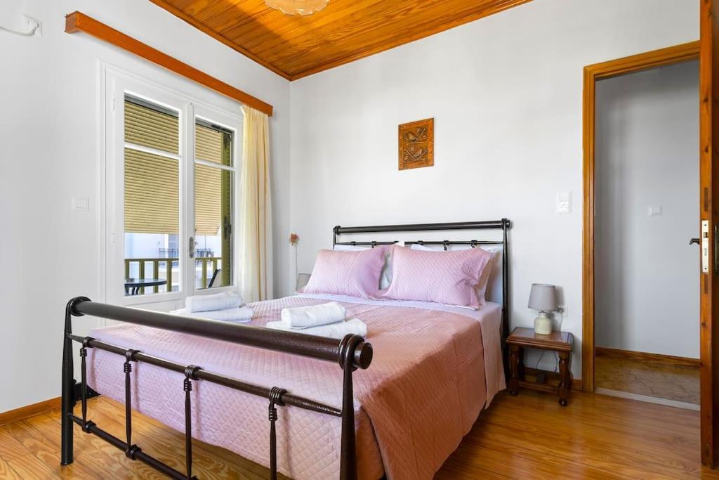 Villa Anel Spetses Town Exterior photo
